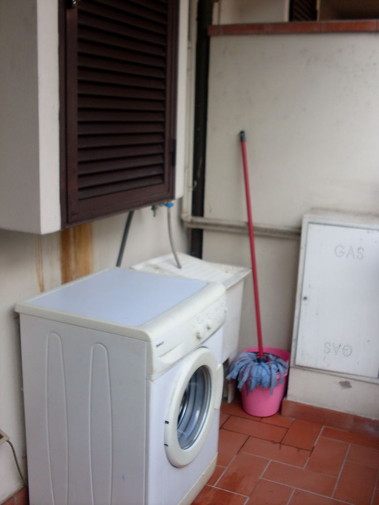 RIF.-1066-A-balcone-lavatrice0001.jpg