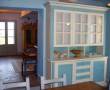 RIF. 5031 cucina credenza celeste bianco vista soggiorno colonica 0001