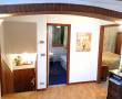 RIF. 5144 bella vista del arco diimpegno vista scale bagno azzurro e camera matrimoniale0001