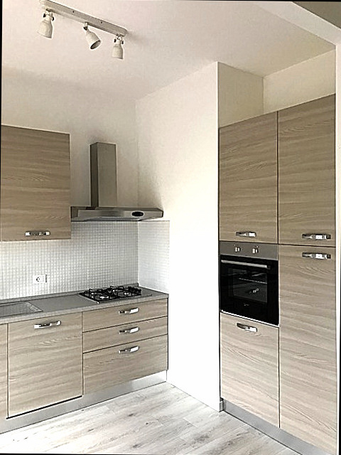 RIF. 5168 cucina con belli mobili e lavastoviglie0001