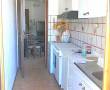 RIF. 5188 luminoso cucinotto vista dal balconcino verso soggiorno zona pranzo2023-09-04_18-56-52